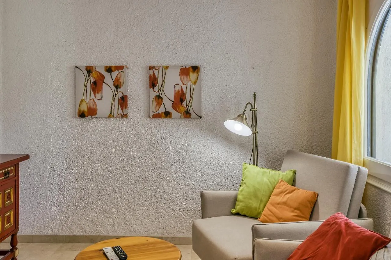 Nyaraló Art- Apartamentos Revilla Tacke E Empuriabrava